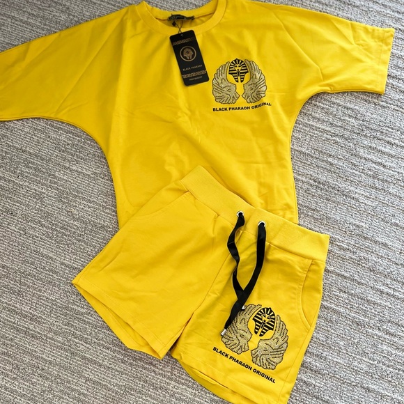 Black Pharaoh Original Embellished Angel Wing Short Set in Yellow 🆕 - Picture 1 of 4